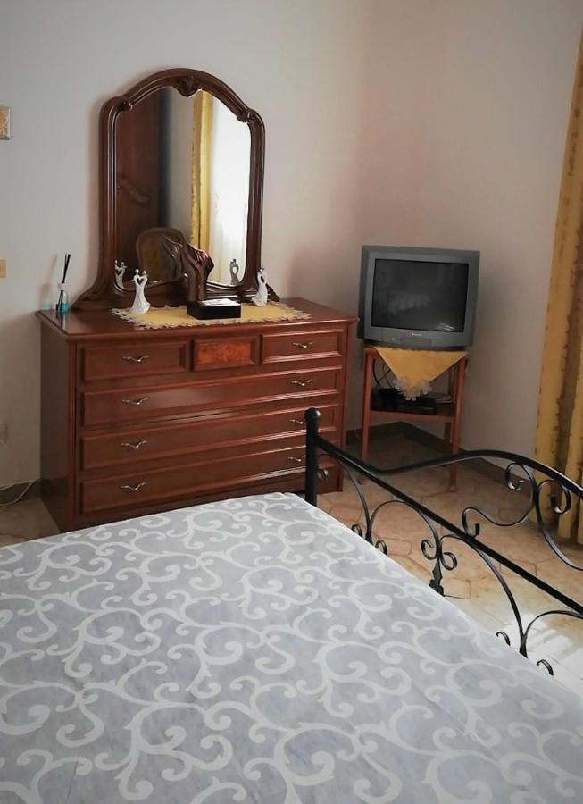 Elio&Mina - Appartamento Con Vista Mare Pantelleria Kültér fotó